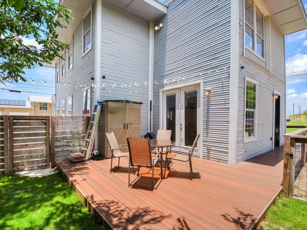 SA_512 N. Cherry Street