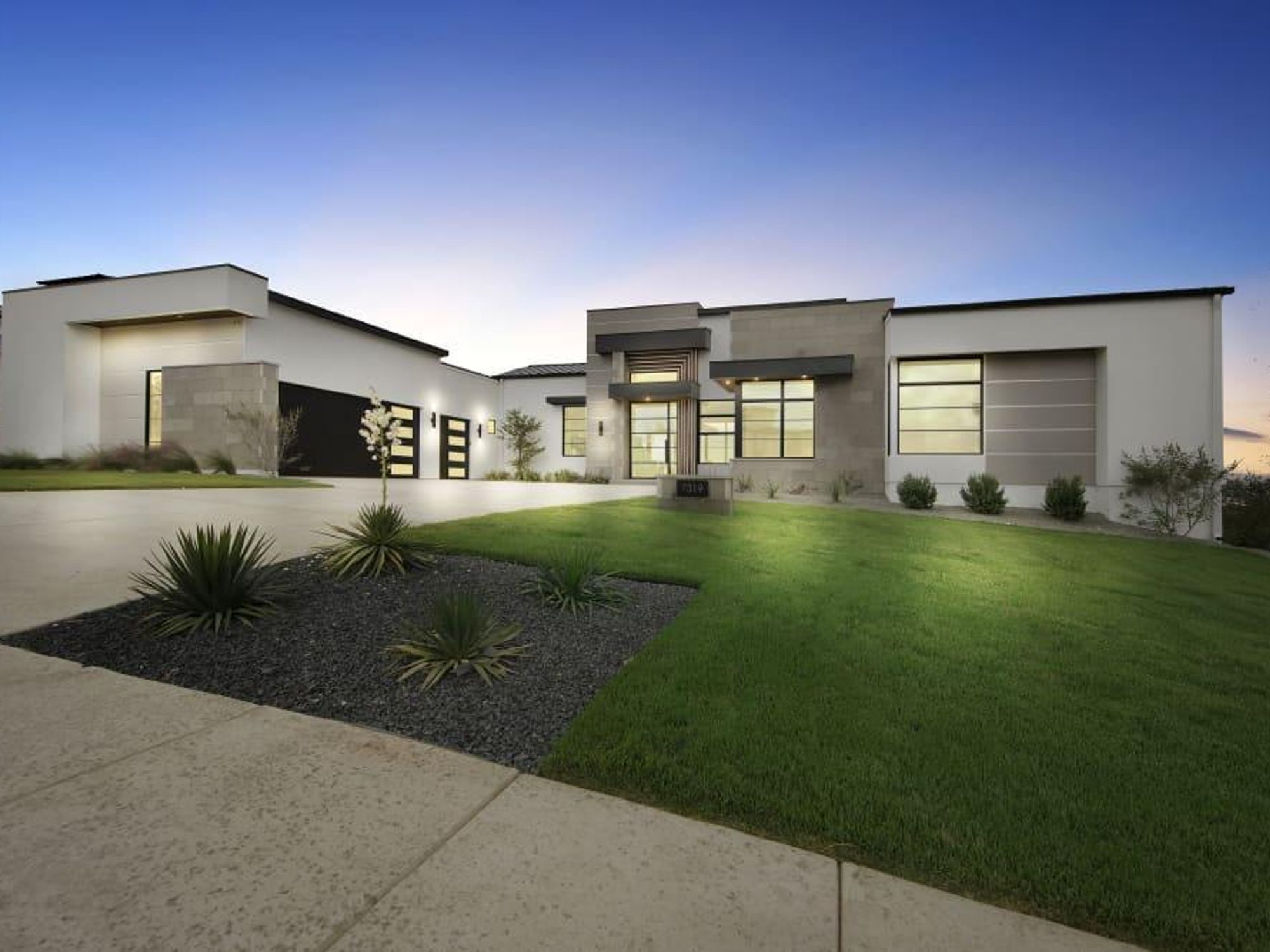 SA_7319 Bella Garden