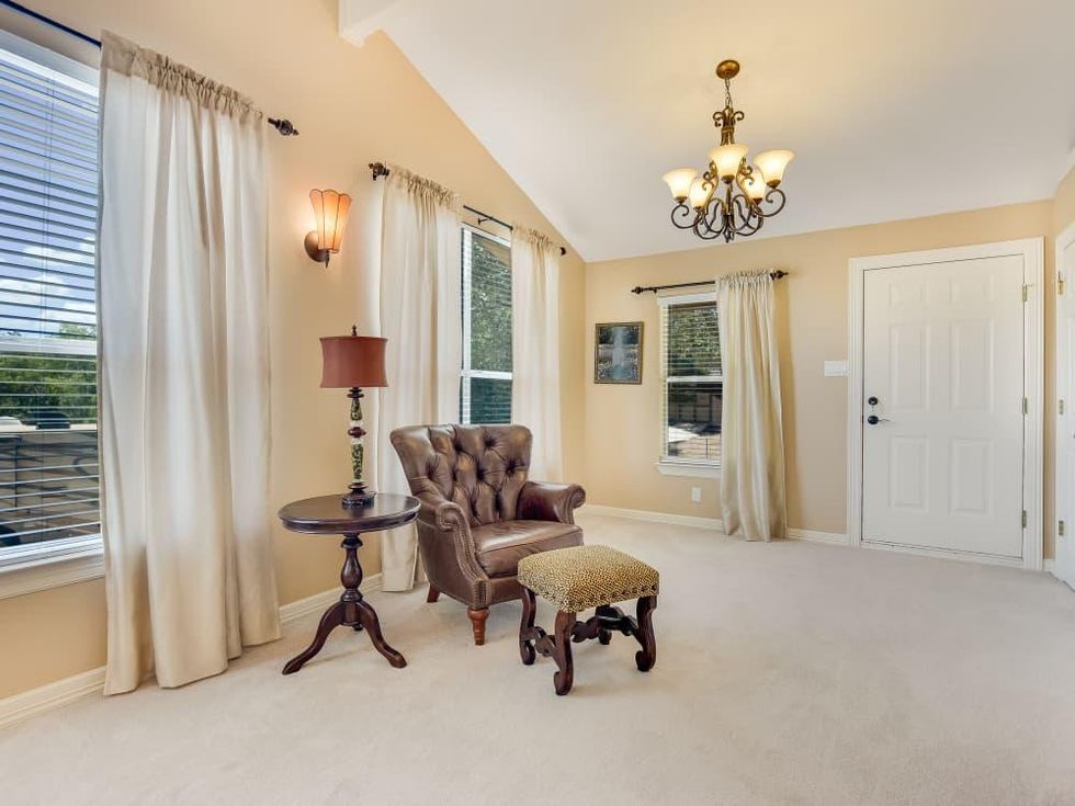 SA_9130 Saddle Trail