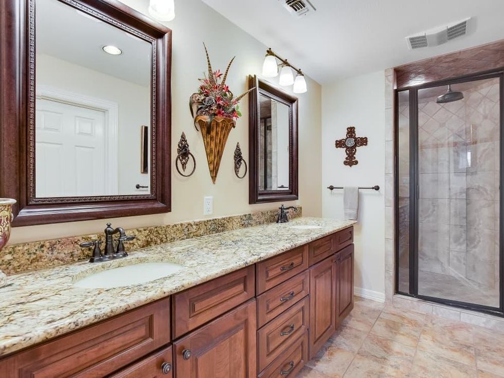 SA_9130 Saddle Trail