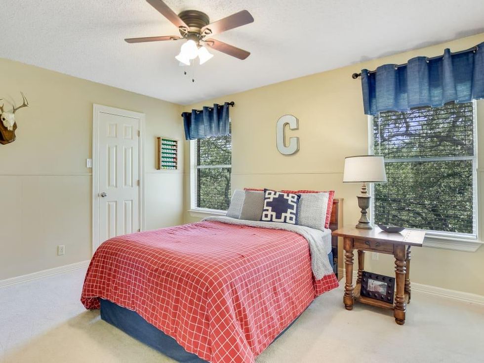 SA_9130 Saddle Trail