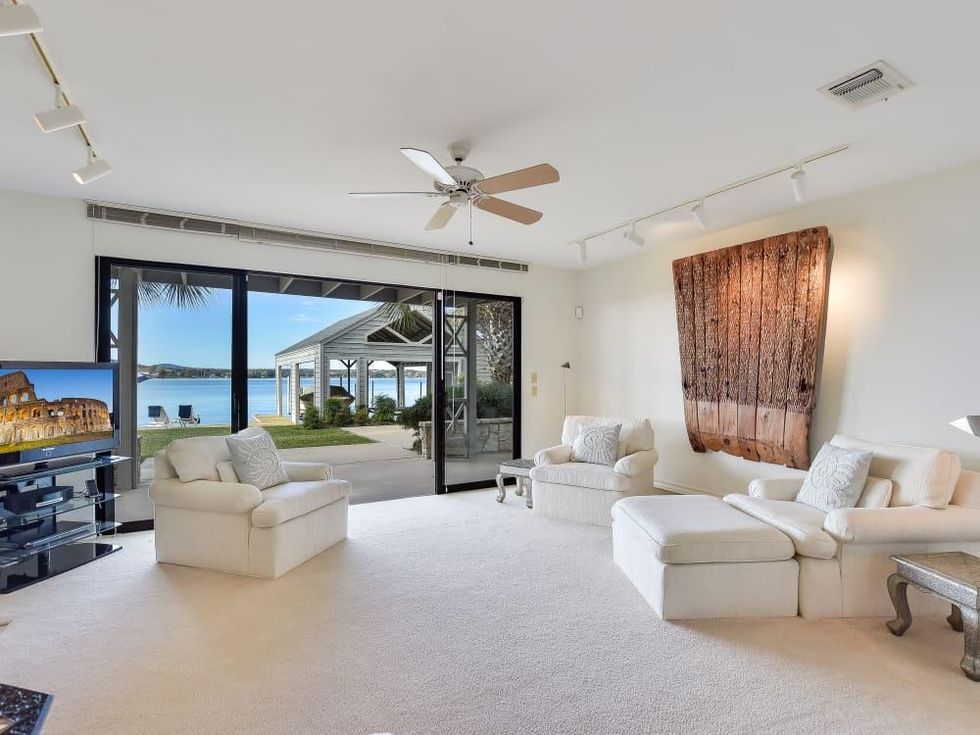 SA house_130 Web Isle