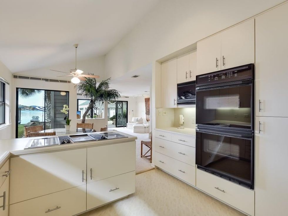 SA house_130 Web Isle