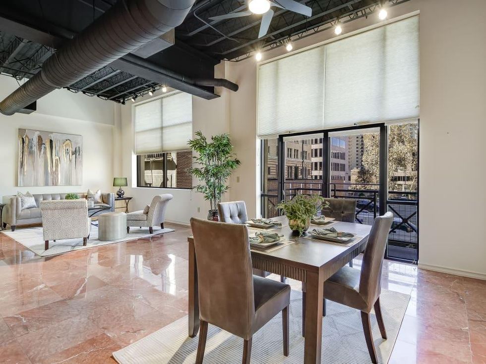 SA house_214 Travis #204