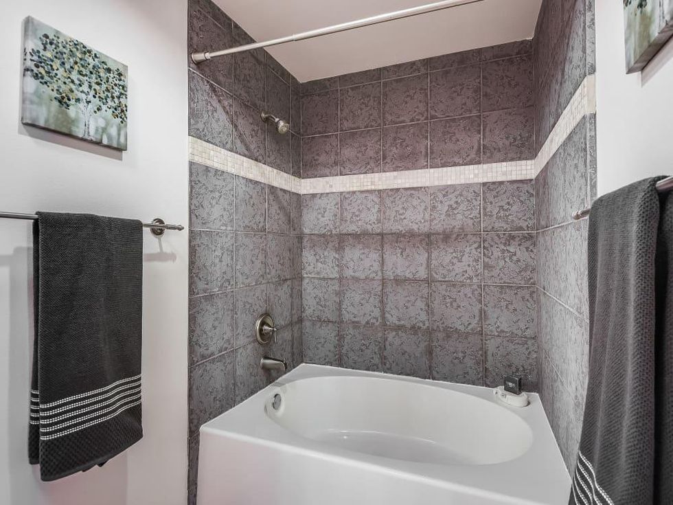 SA house_214 Travis #204