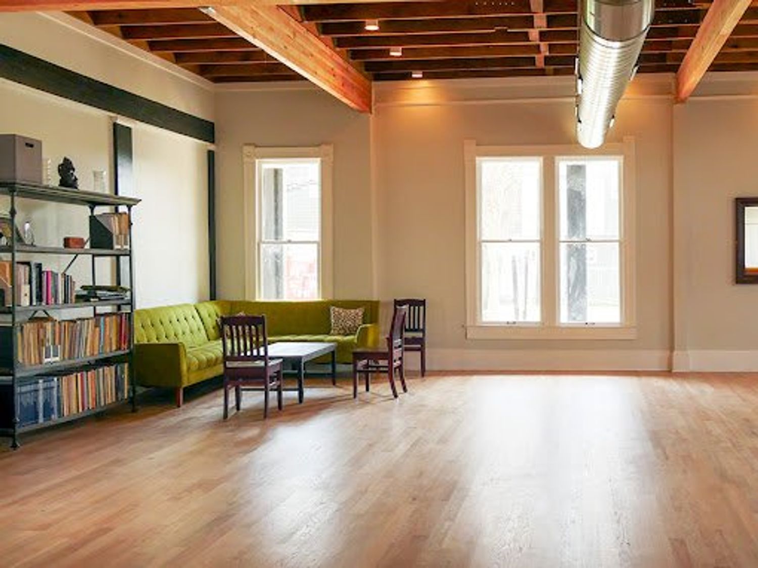 Sage Music San Antonio interior