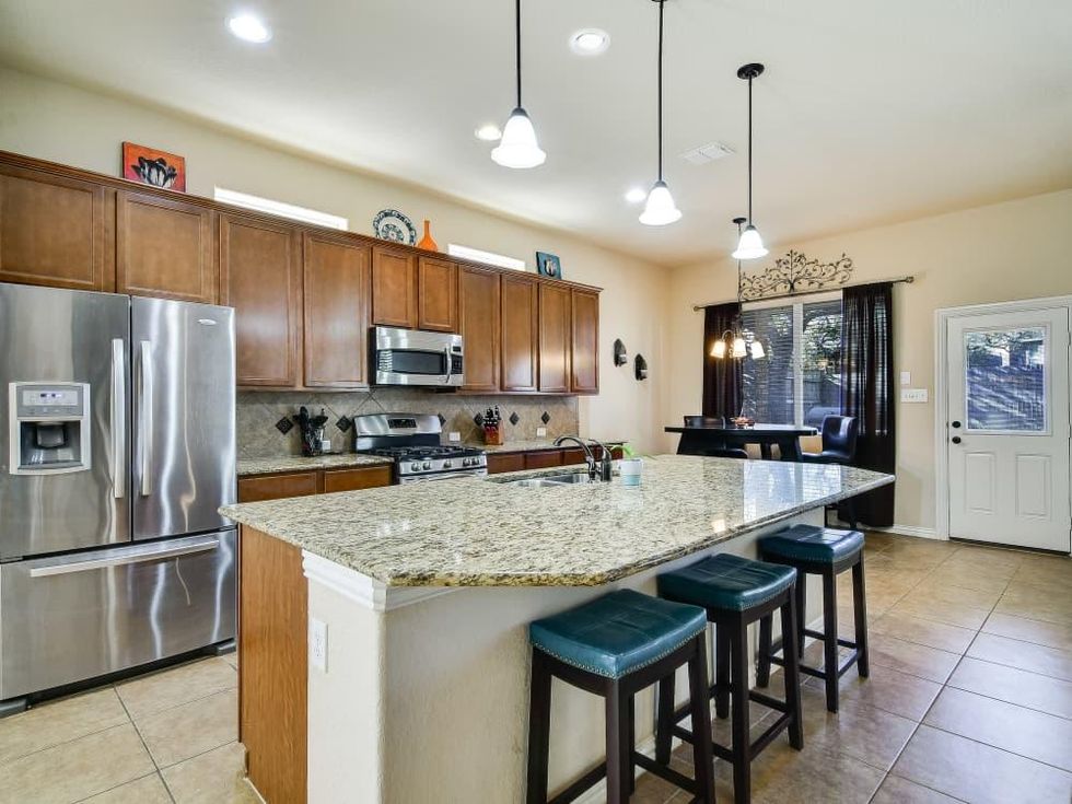 San Antonio_1815 Lindal Pointe