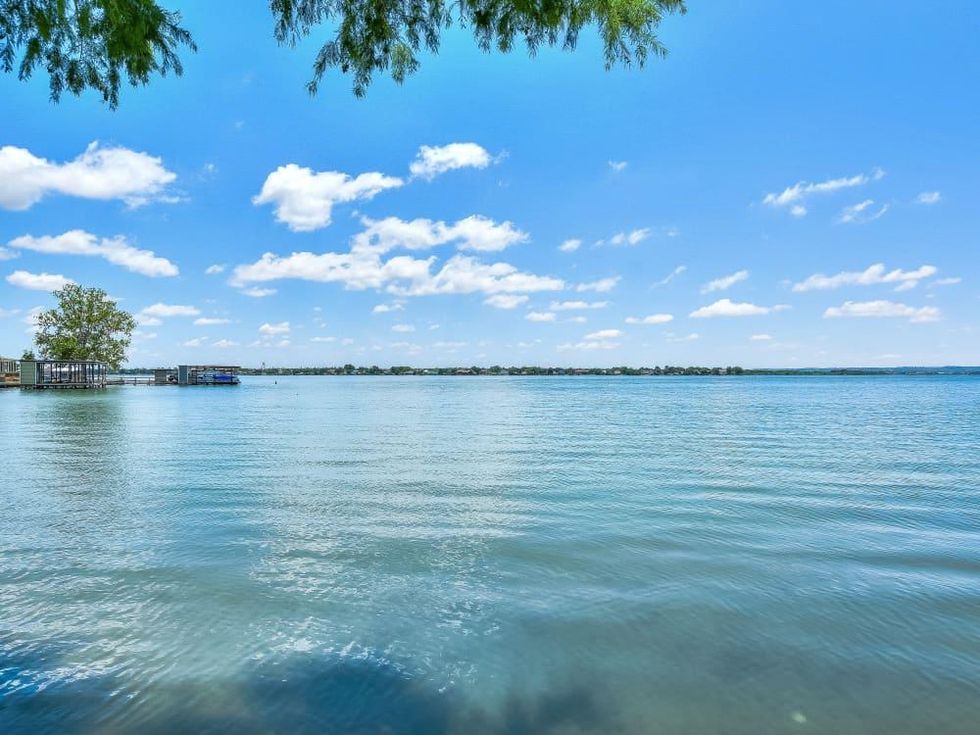 San Antonio_220 Lakeview