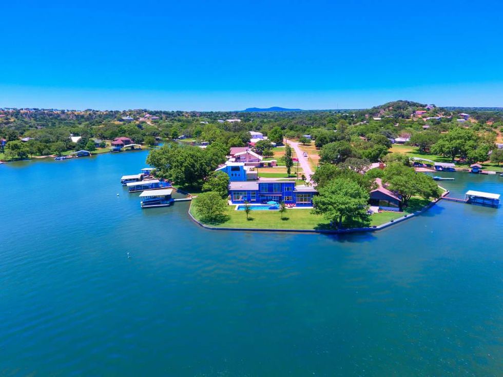 San Antonio_220 Lakeview