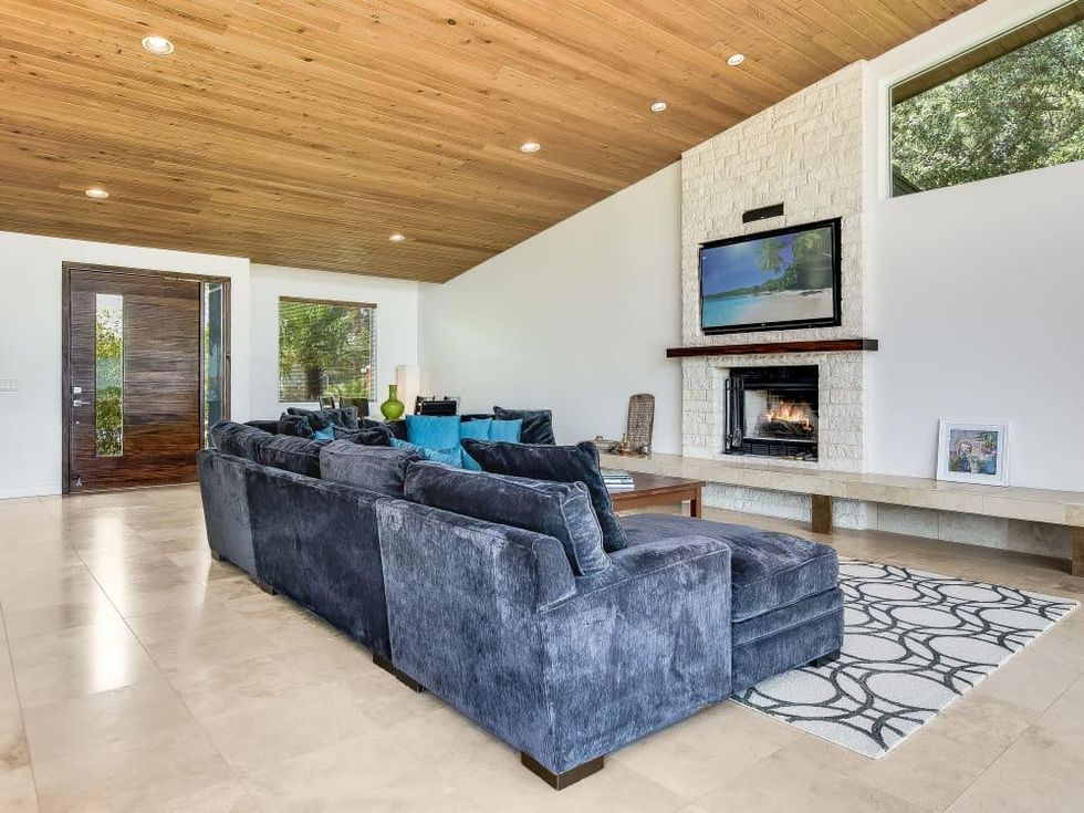 San Antonio_220 Lakeview