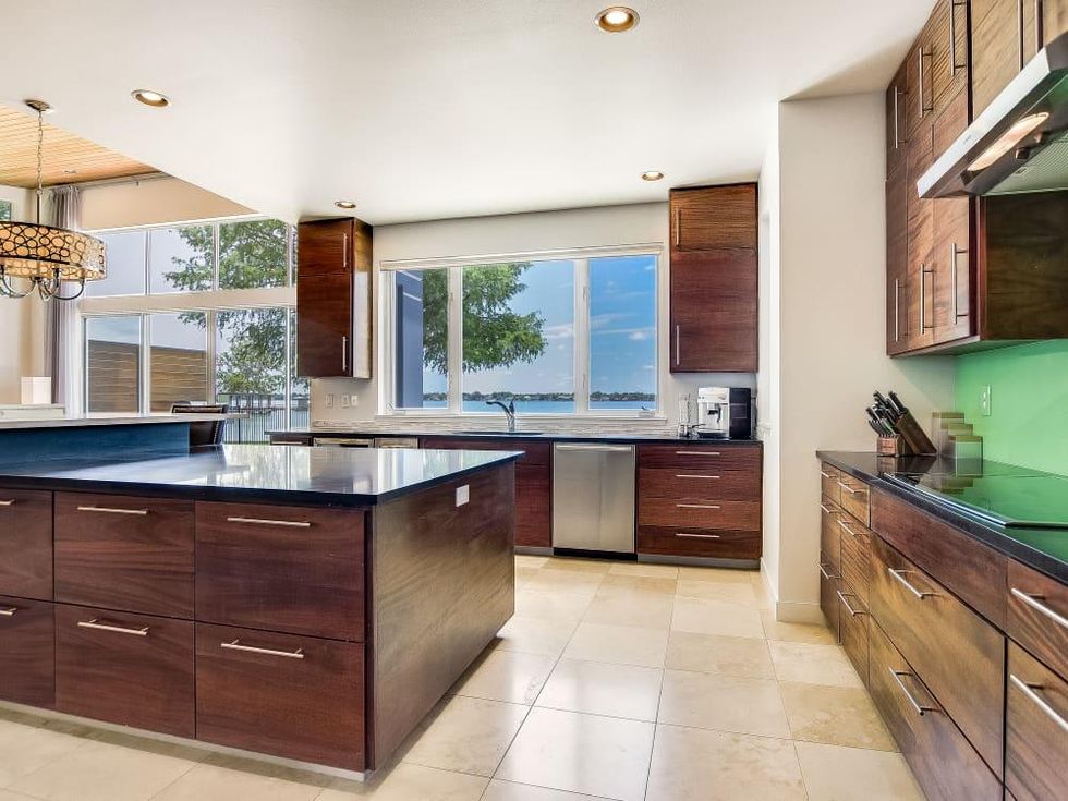 San Antonio_220 Lakeview