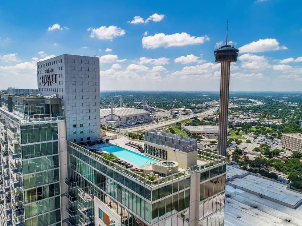 San Antonio_610 E Market St.