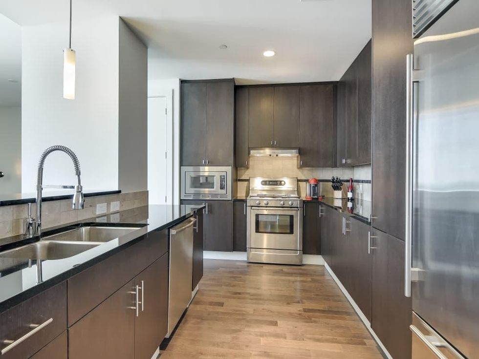 San Antonio_610 E Market St.