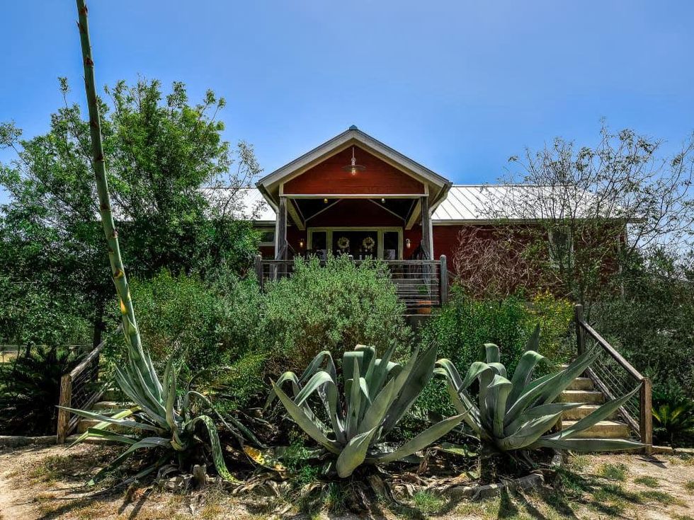 San Antonio_765 Astral