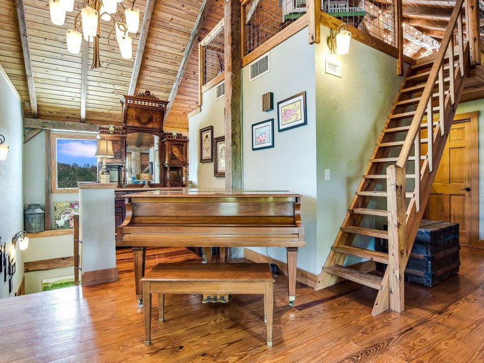 San Antonio_765 Astral