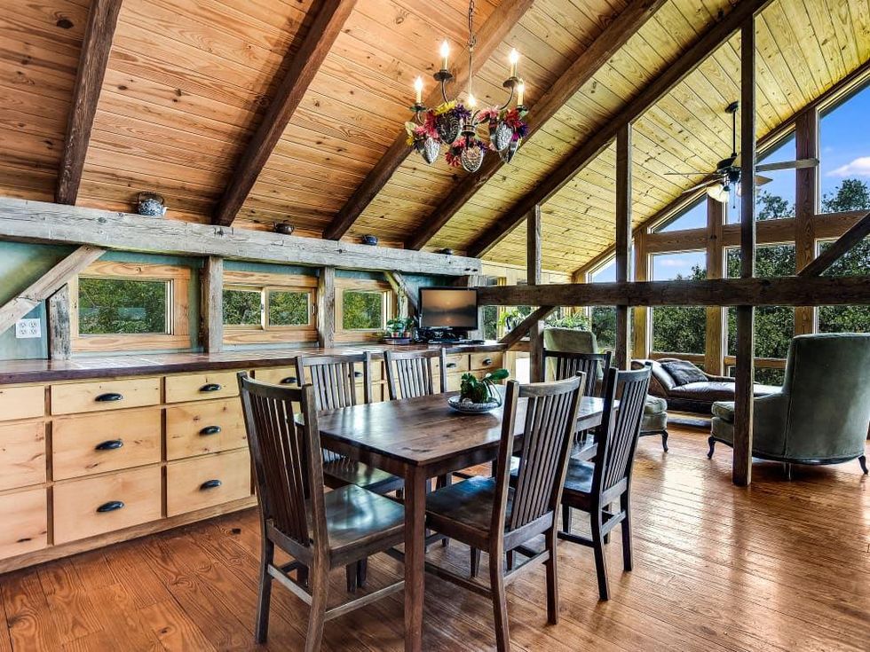 San Antonio_765 Astral