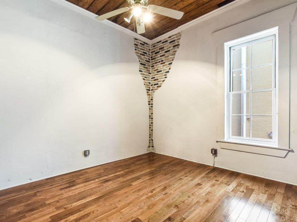 San Antonio_831 s. Flores St. 1202