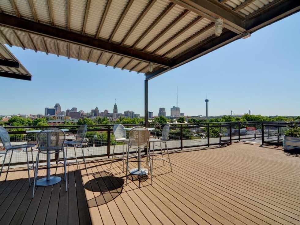 San Antonio_831 s. Flores St. 1202