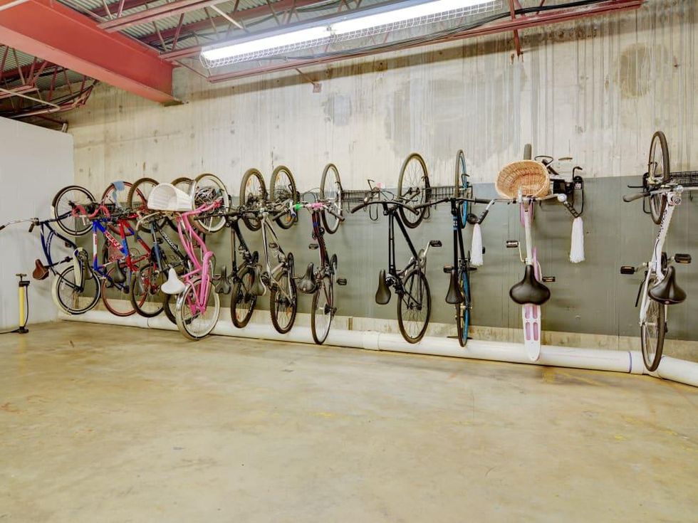 San Antonio_831 s. Flores St. 1202