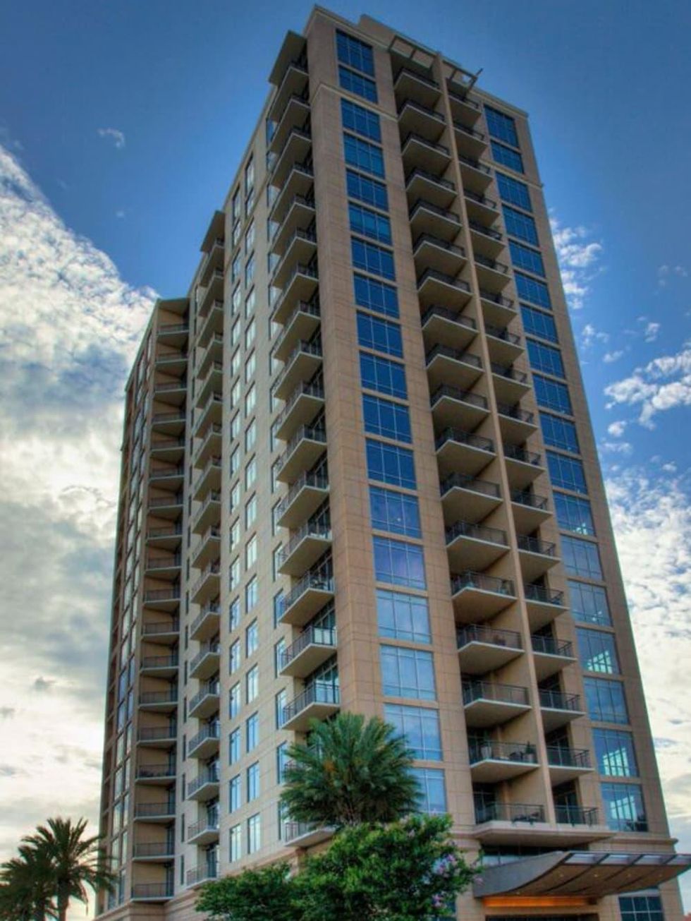 San Antonio home condo Broadway Residences 4242 Broadway Street April 2016