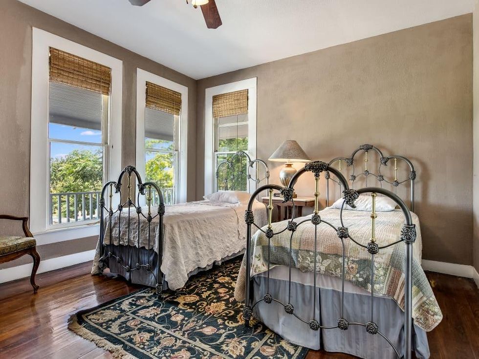 San Antonio house_000 Hwy 83