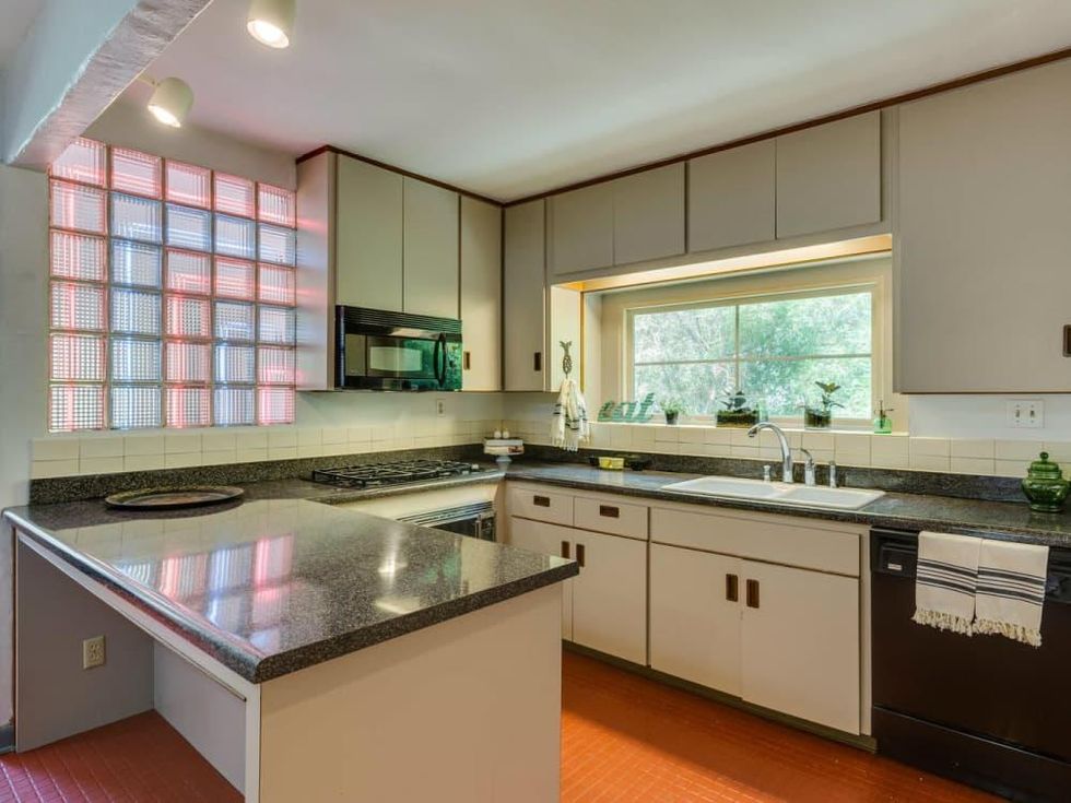 San Antonio house_101 Lindell Pl