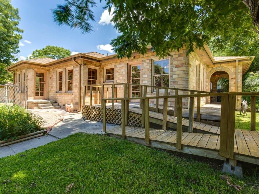 San Antonio house_101 Lindell Pl