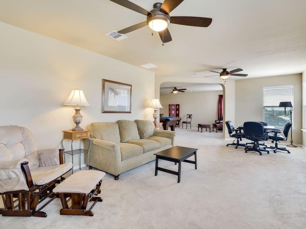 San Antonio house_10338 Floore Hollow