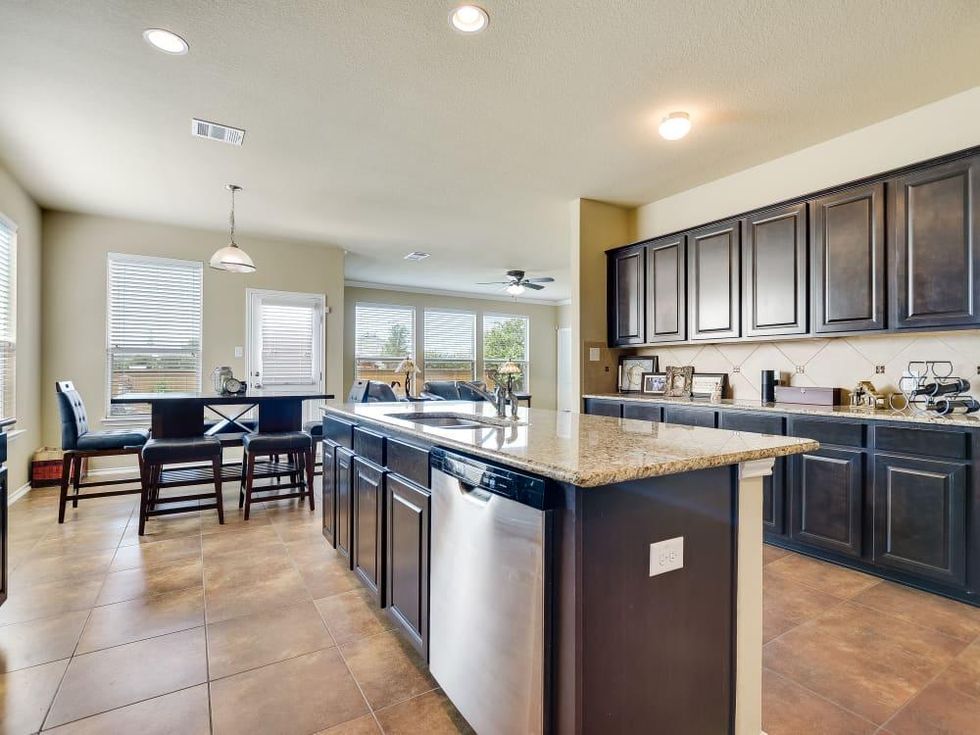 San Antonio house_10338 Floore Hollow