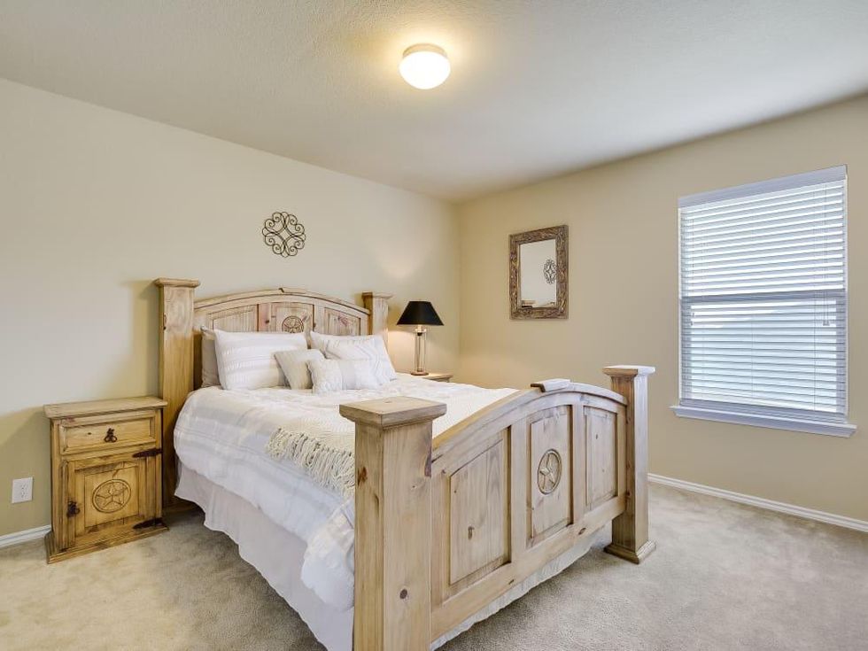 San Antonio house_10338 Floore Hollow