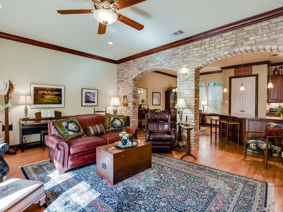 San Antonio house_1202 S Flores St 101