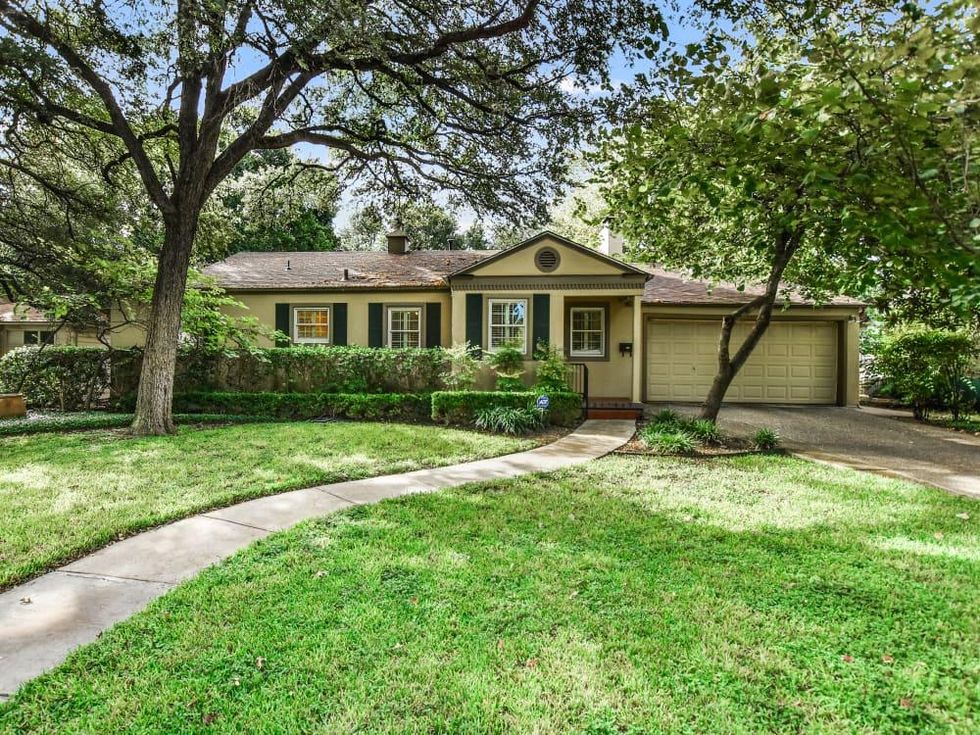 San Antonio house_180 E Elmview Pl