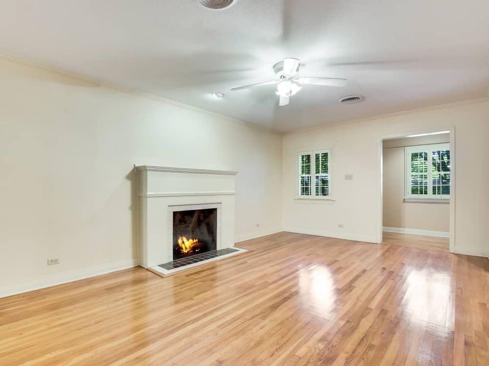 San Antonio house_180 E Elmview Pl