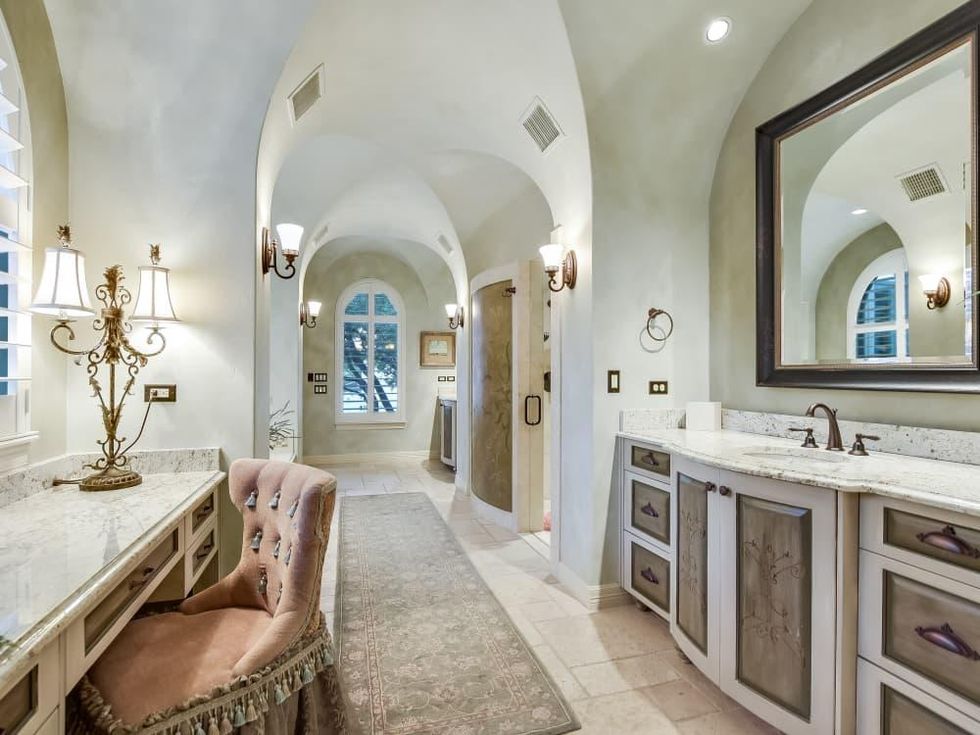 San Antonio house_2 Naples Ct