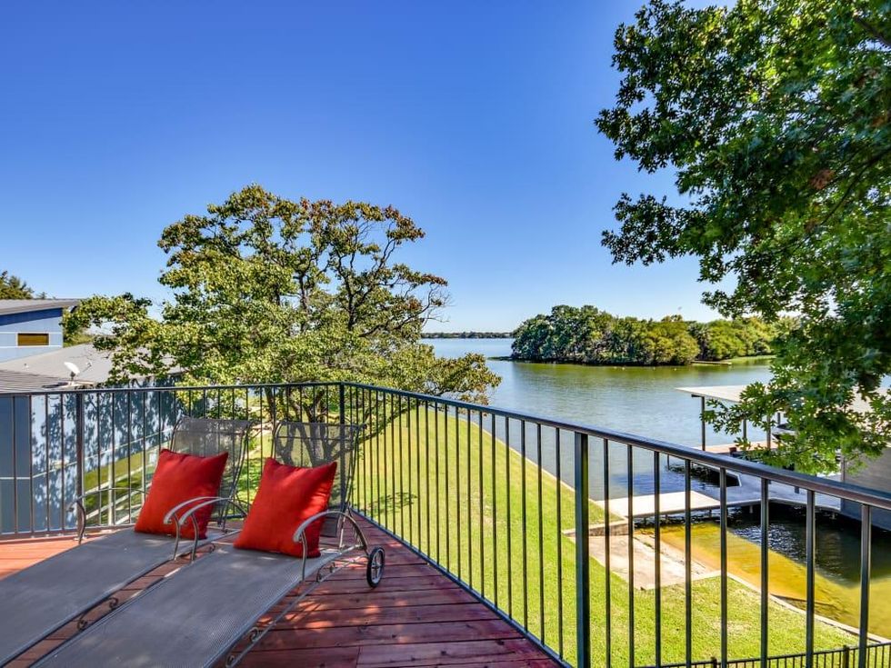 San Antonio house_218 Lakeview Dr