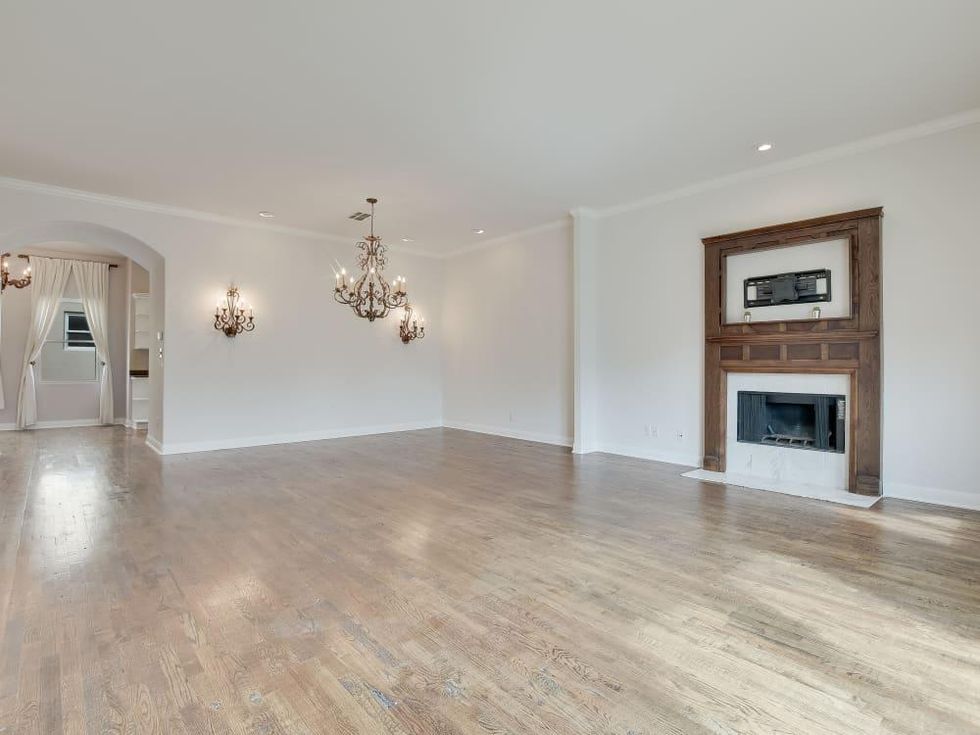 San Antonio house_225 East Mulberry Av.