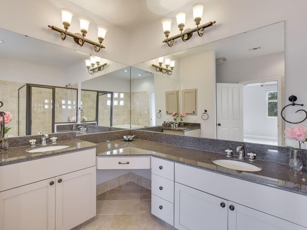 San Antonio house_225 East Mulberry Av.