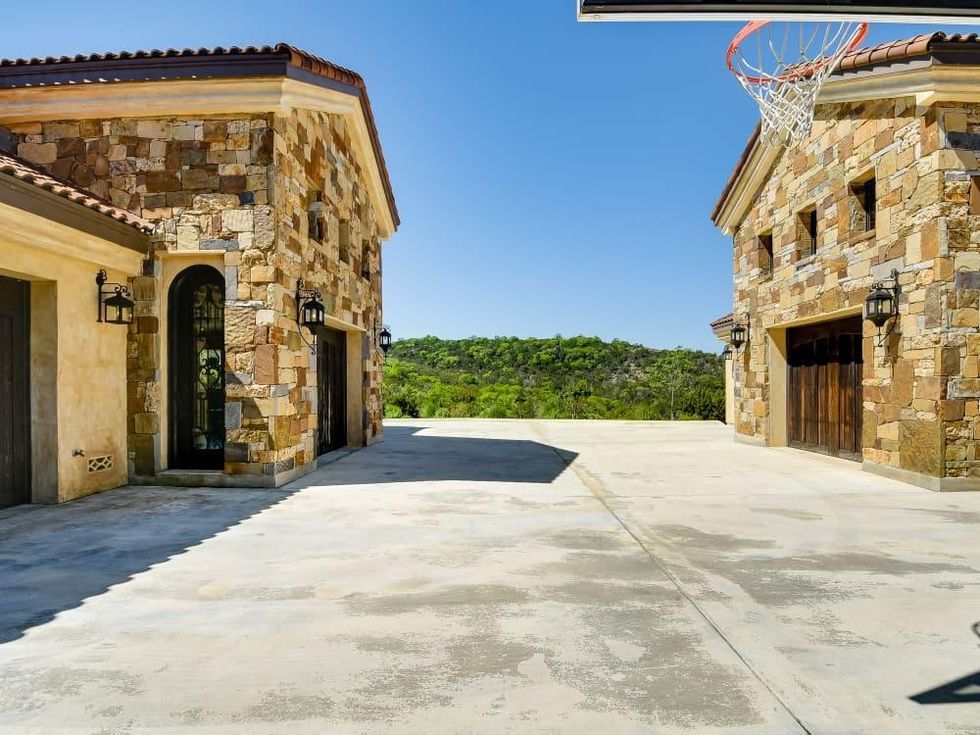 San Antonio house_24818 Miranda Ridge