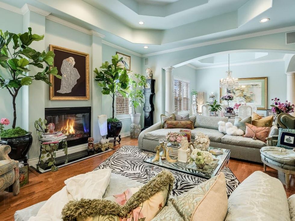 This peaceful Alamo Heights condo is a lush and leafy retreat