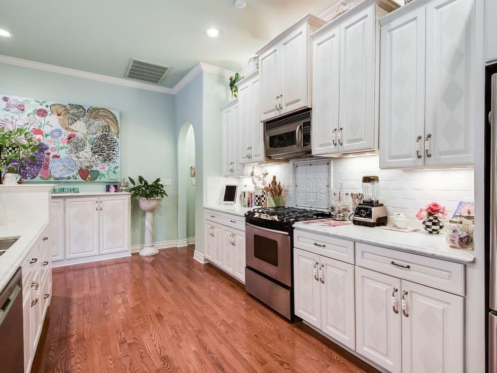 This peaceful Alamo Heights condo is a lush and leafy retreat