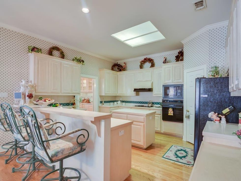 San Antonio house_5 Somerset Arms