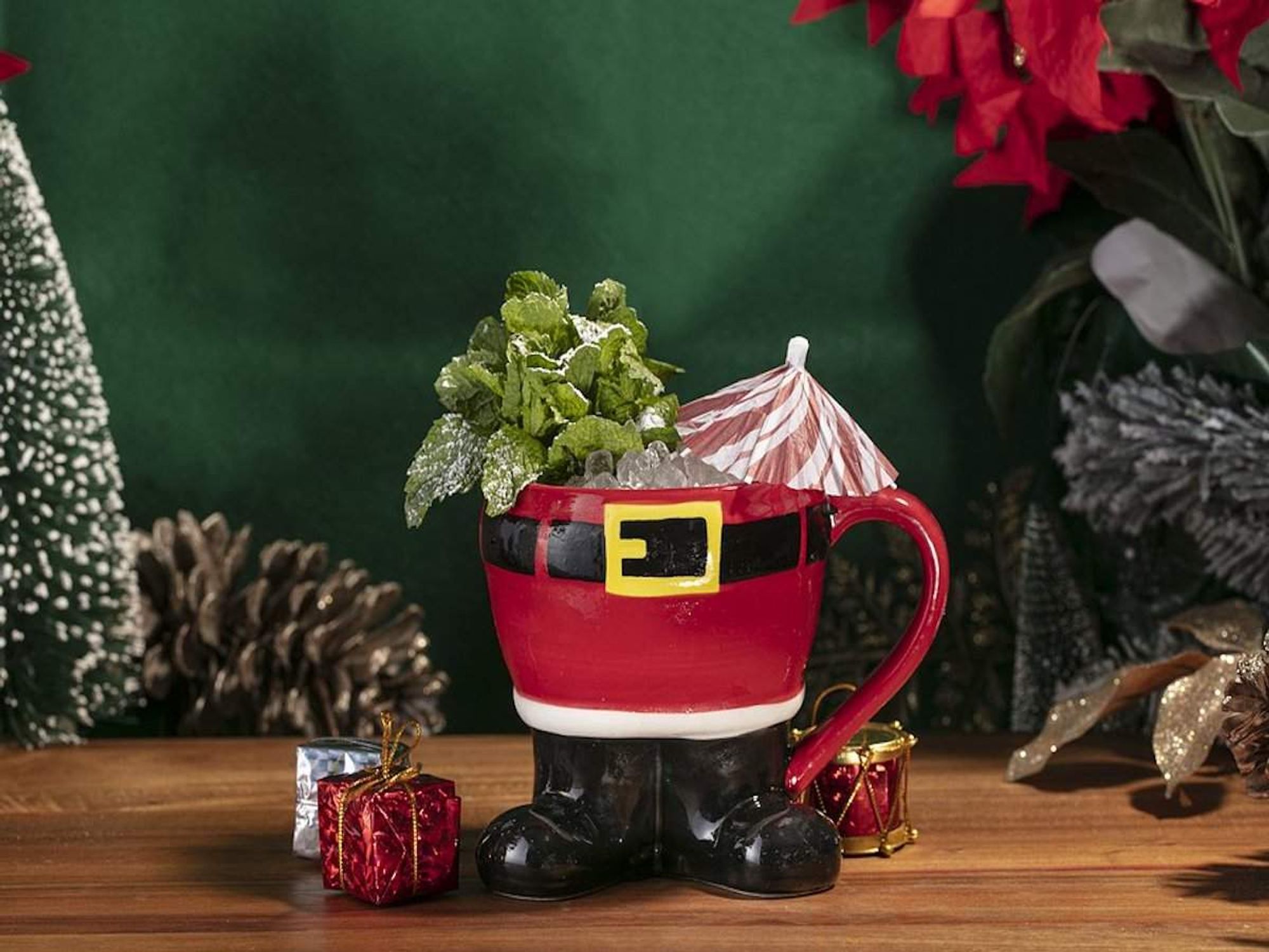 San Antonio, Hugman's Oasis, holiday pop-up bar, Sippin Santa