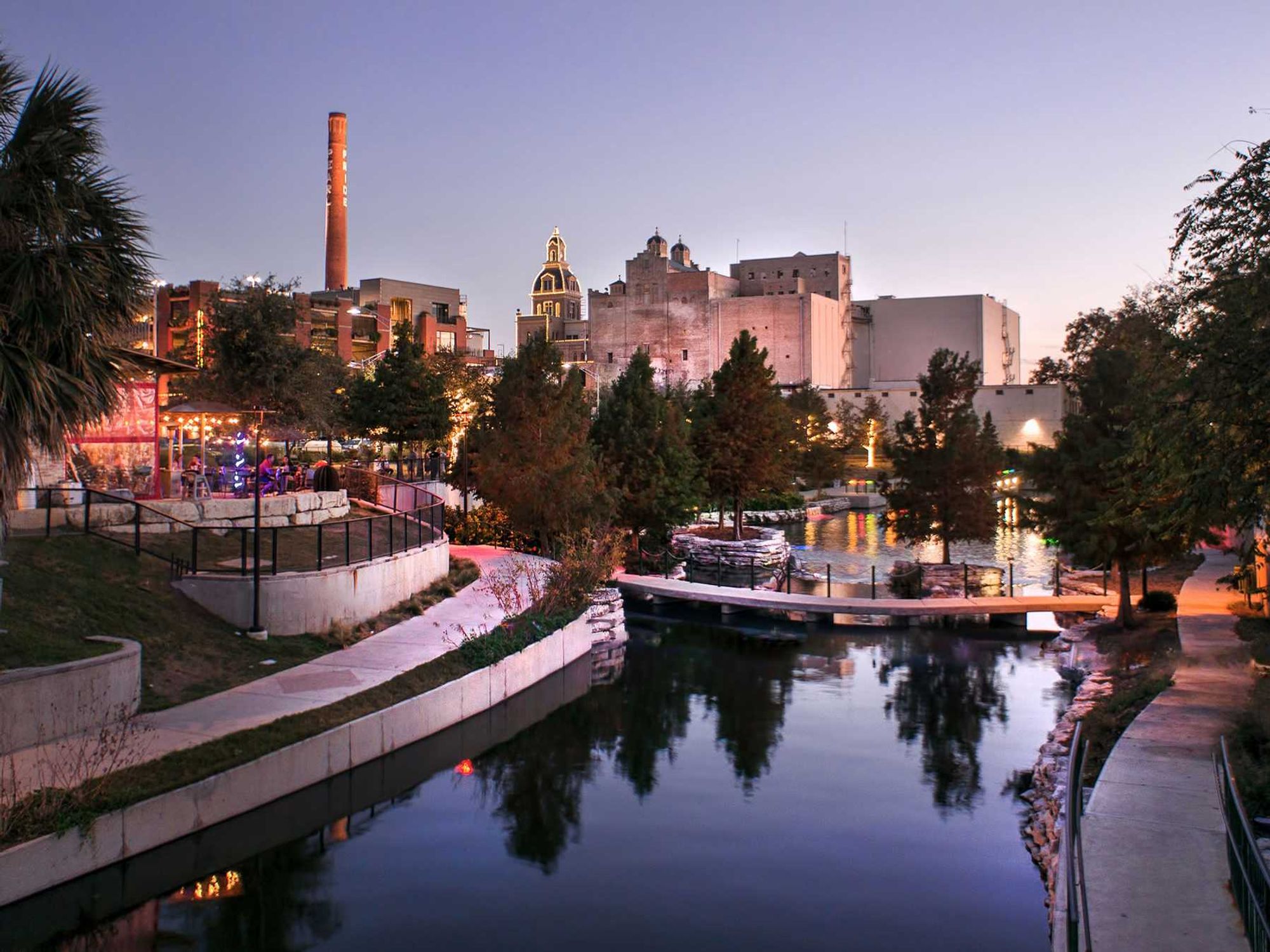 San Antonio River near Pearl