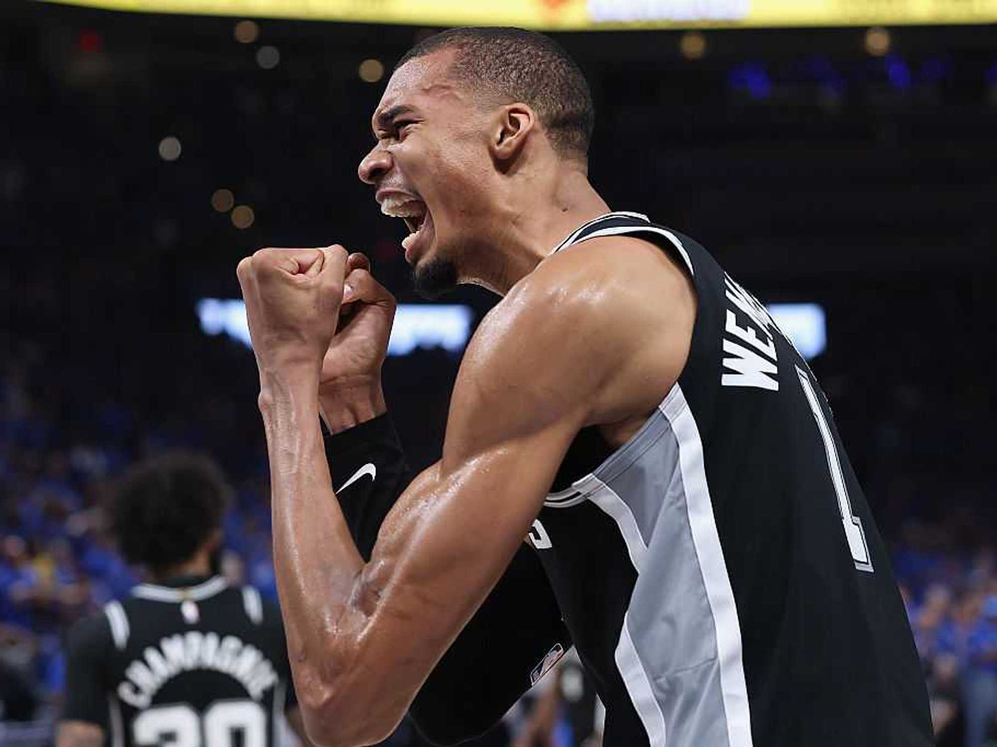 San Antonio Spurs v Oklahoma City Thunder - Game Seven