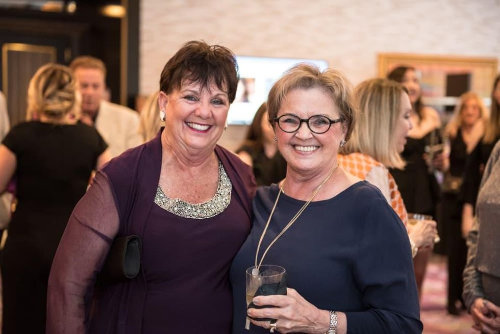 Sandy Roy, Betty Dubelbeis