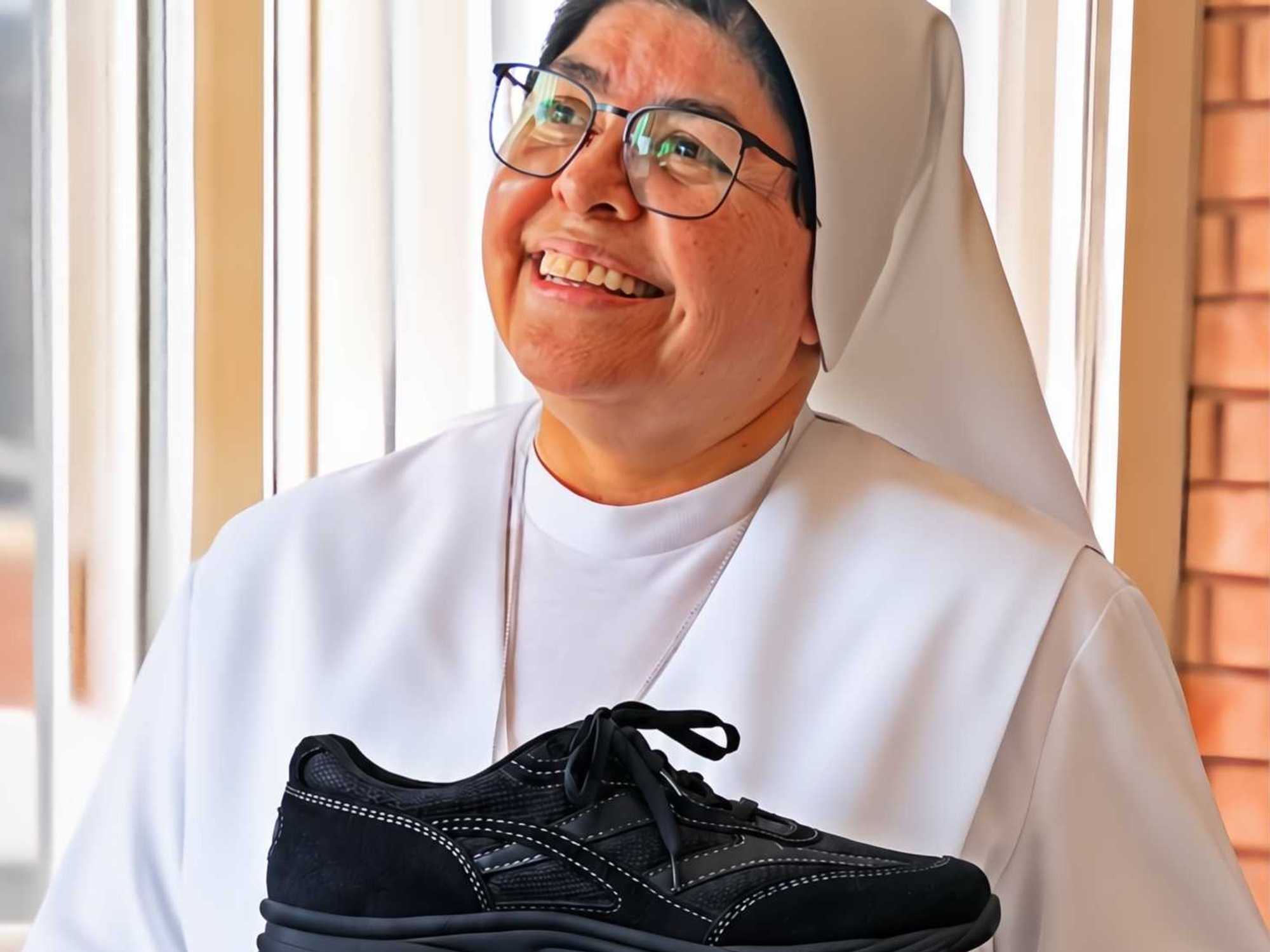 SAS Shoes Salesian Sisters