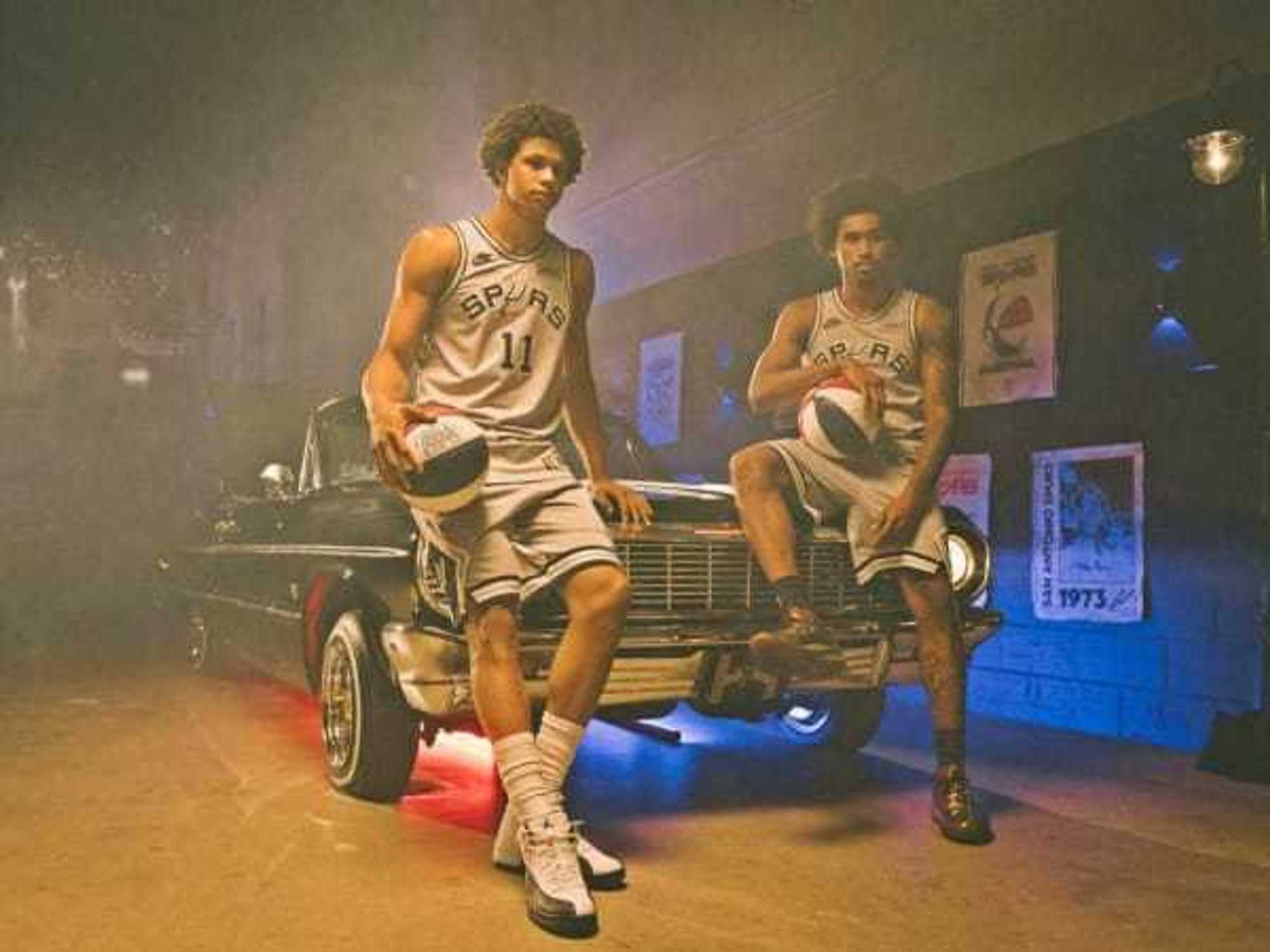 Spurs Classic Edition uniforms