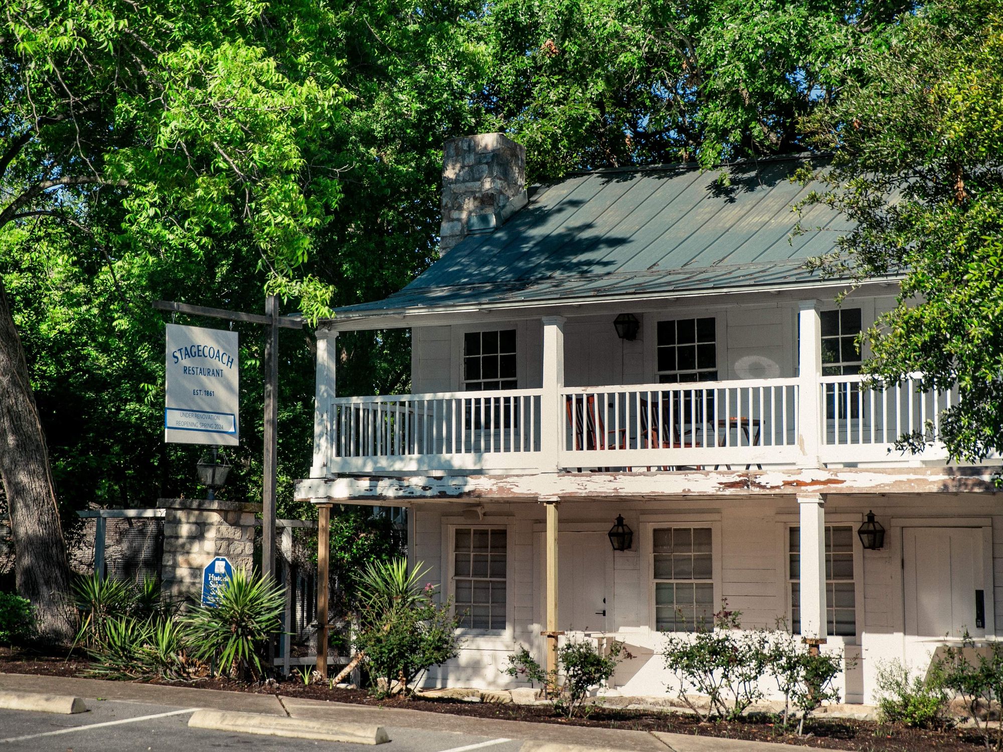 Stagecoach Inn exterior