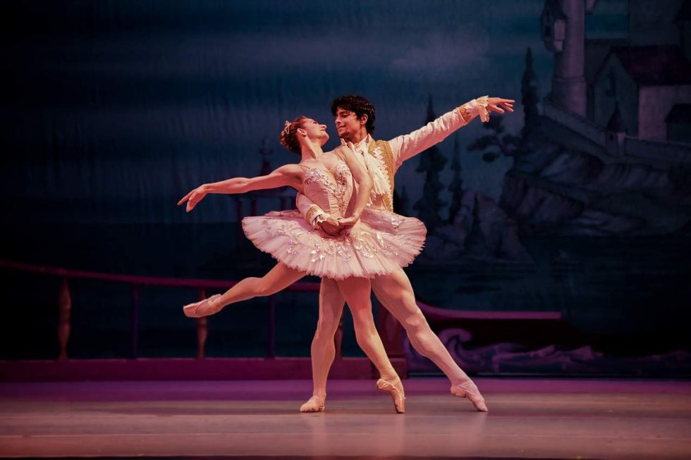 Sugar Plum and Cavalier Pas de Deux