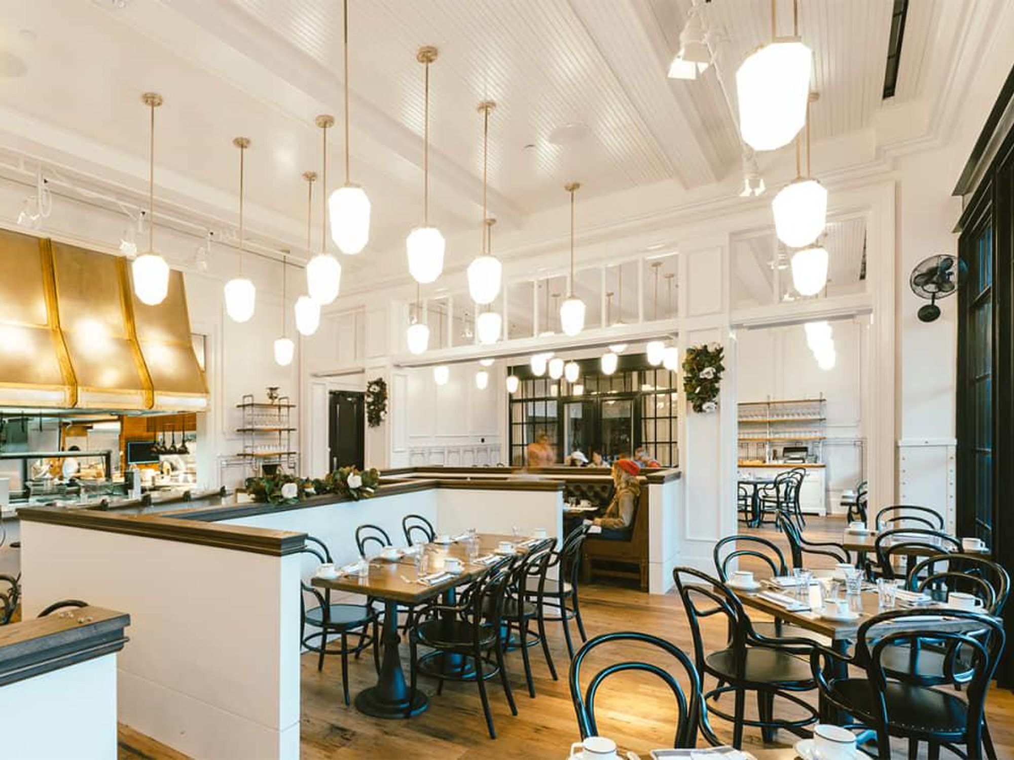 Supper Hotel Emma Christmas